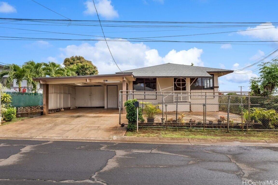 Property Photo:  94-413 Honowai Place  HI 96797 