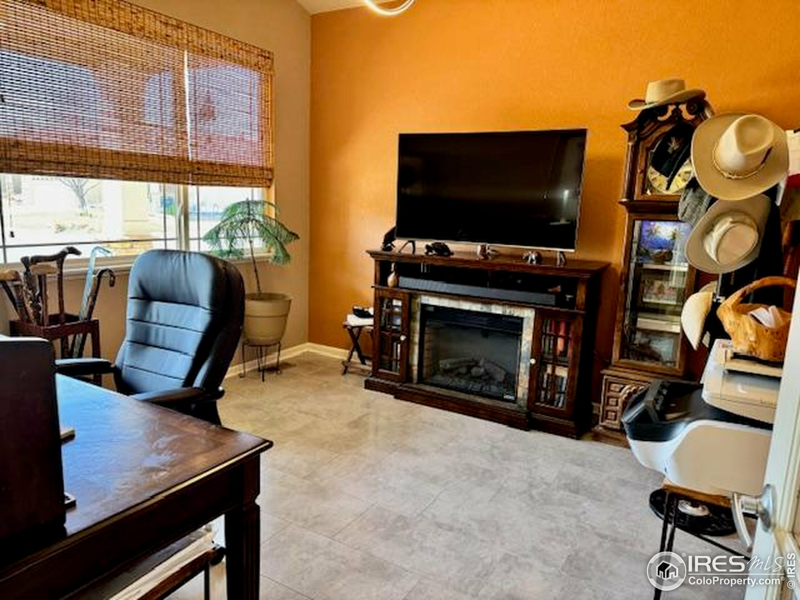 Property Photo: 2991 Sanford Cir CO 80538