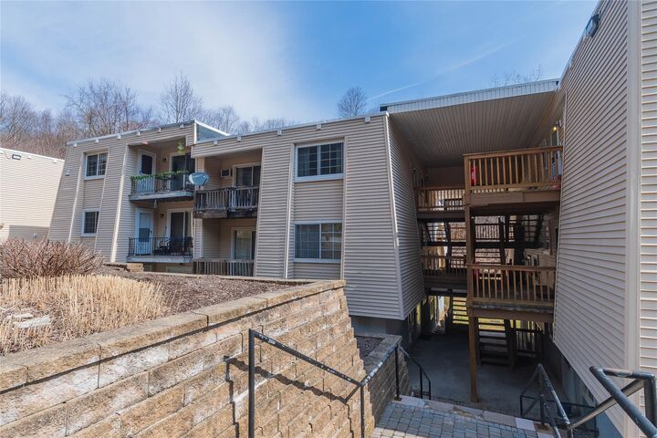 Property Photo: 420 Fox Run Lane NY 10512