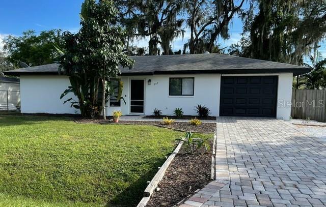 Property Photo:  547 Hobart Road  FL 34293 