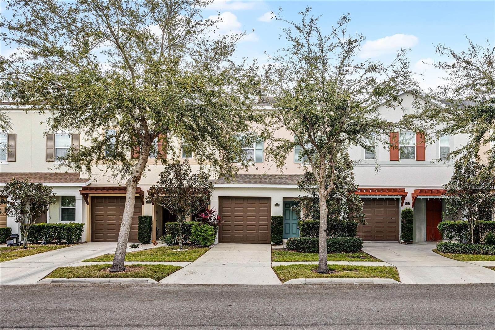 Property Photo: 604 Fortanini Circle FL 34761