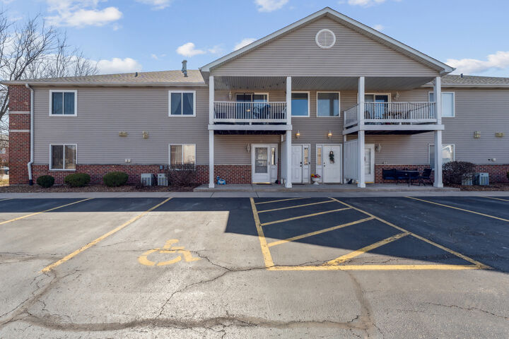 1361 Rock Run Drive G  Crest Hill IL 60403 photo