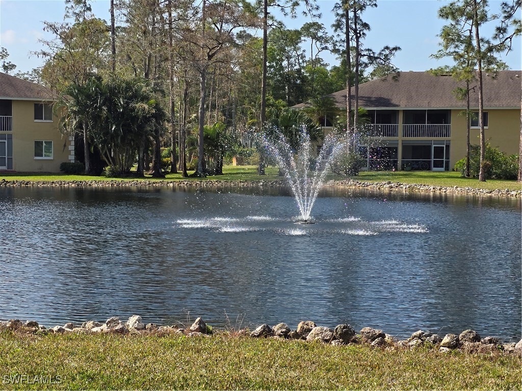 Property Photo: 5622 Woodmere Lake Circle B102 FL 34112