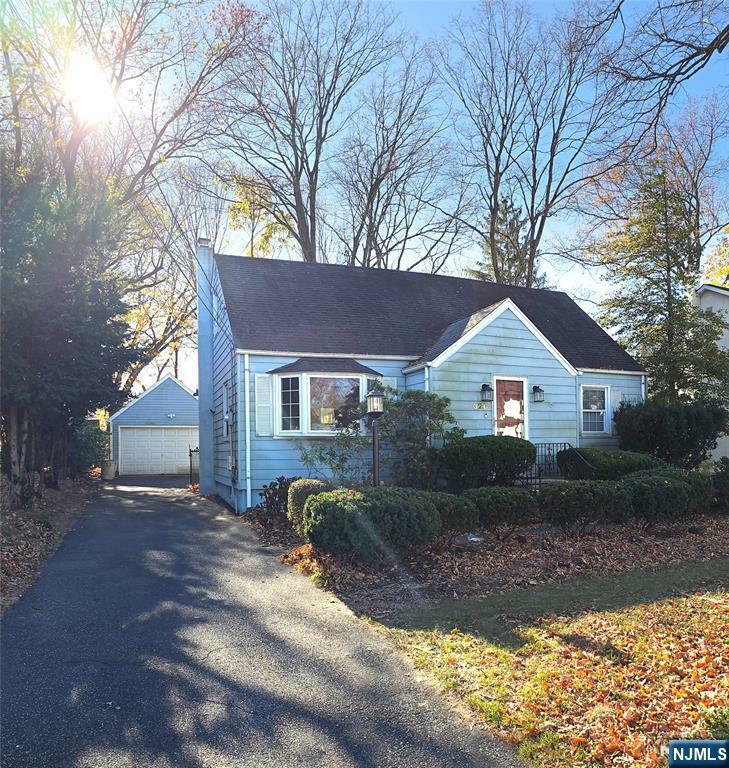 326 Glen Avenue  Ridgewood NJ 07450 photo