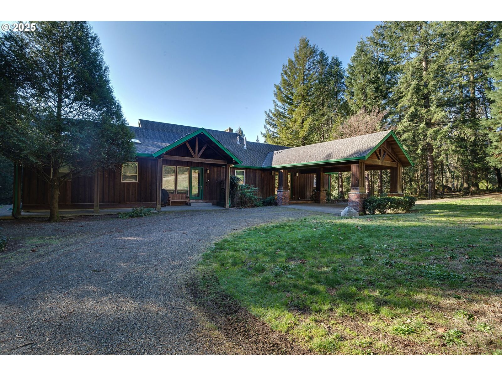 Property Photo:  810 NW Brady Rd  WA 98607 