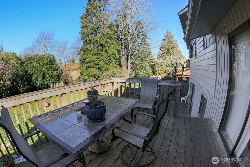 Property Photo: 2109 Ontario Street WA 98229