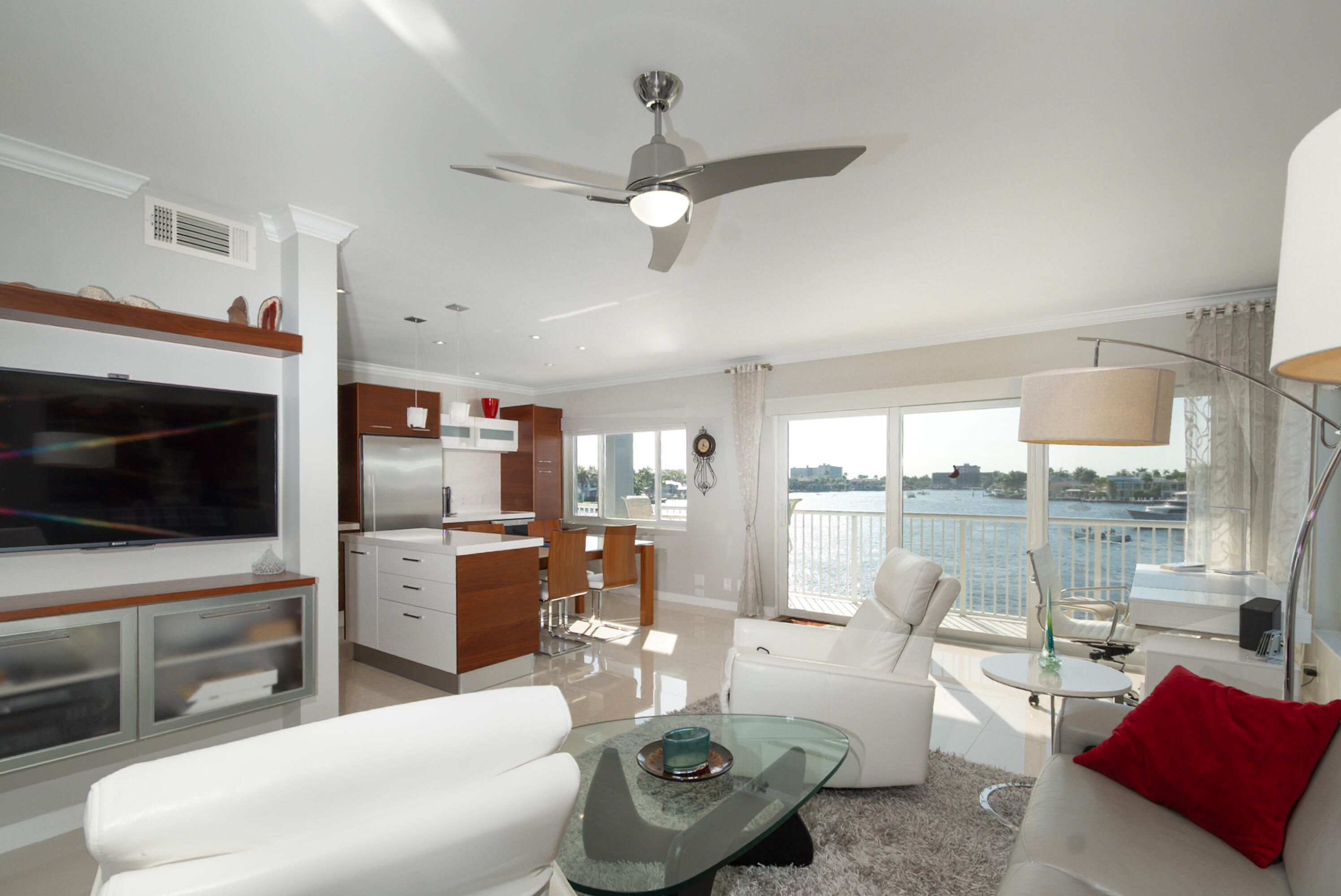 1201 S Riverside Drive 308  Pompano Beach FL 33062 photo
