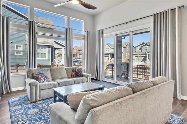 Property Photo:  4863 River Landing Avenue  CO 80504 