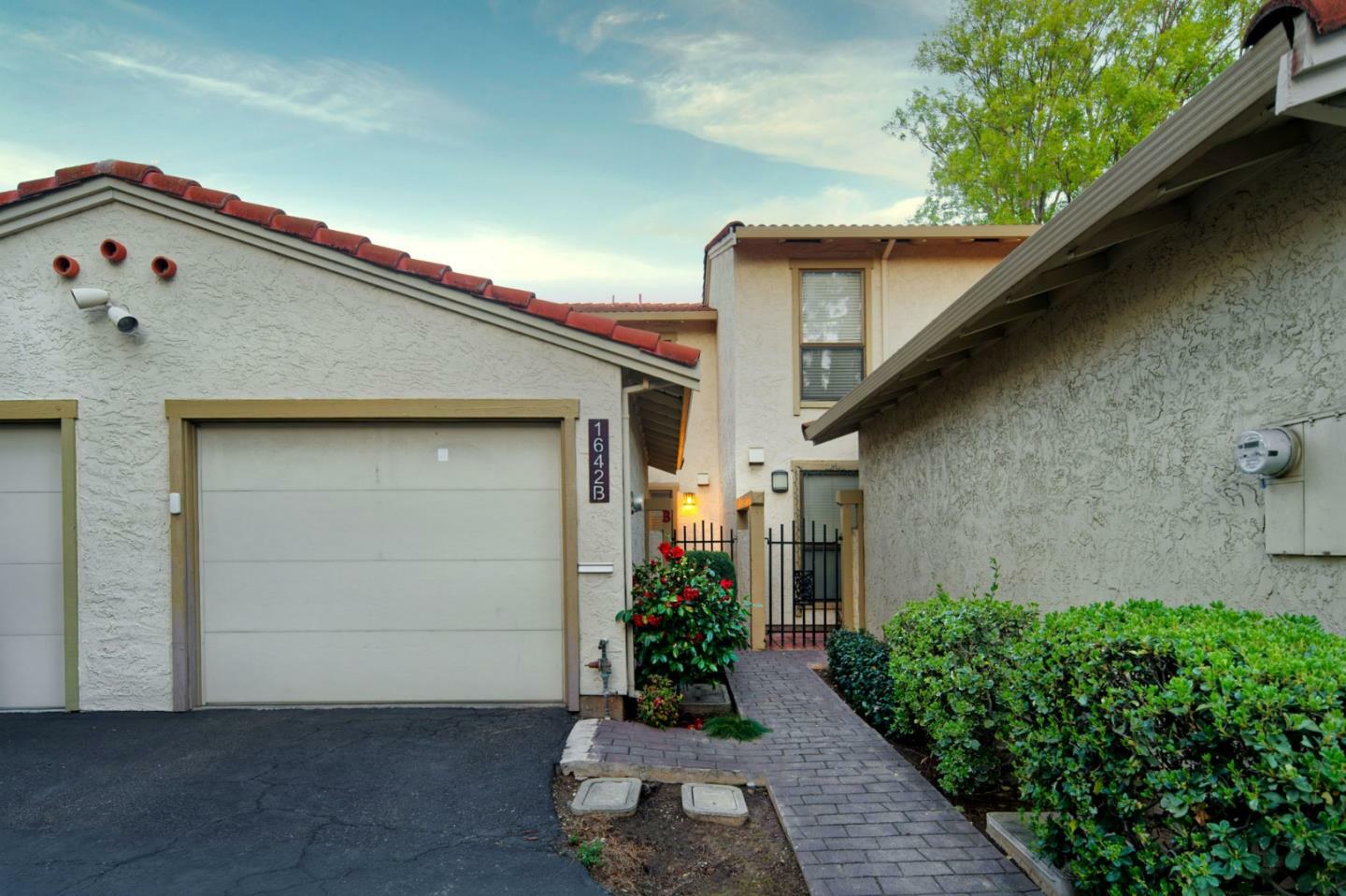 Property Photo:  1642 Branham Lane B  CA 95118 