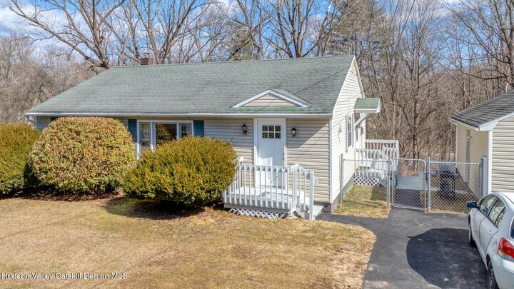 486 Kings  Saugerties NY 12477 photo