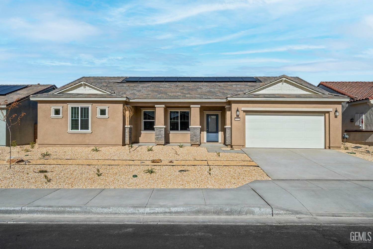 Property Photo: 5003 Beaverhead Avenue CA 93306