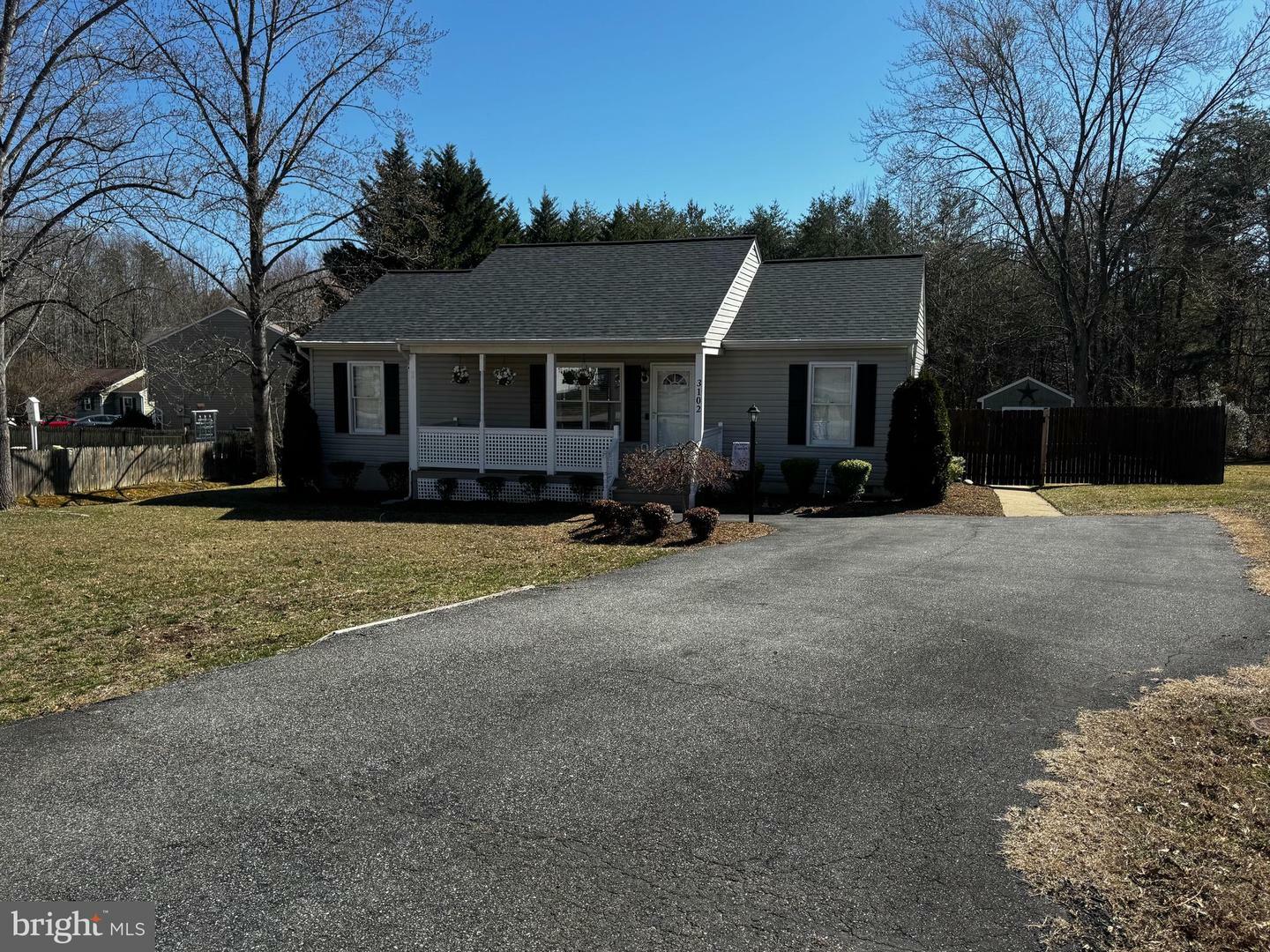 Property Photo:  3102 Brown Hill Drive  VA 22408 