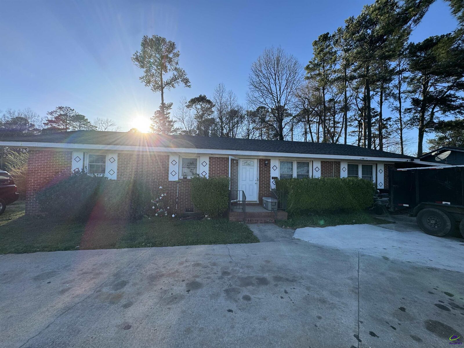 Property Photo:  414 Northside Drive  GA 31093 