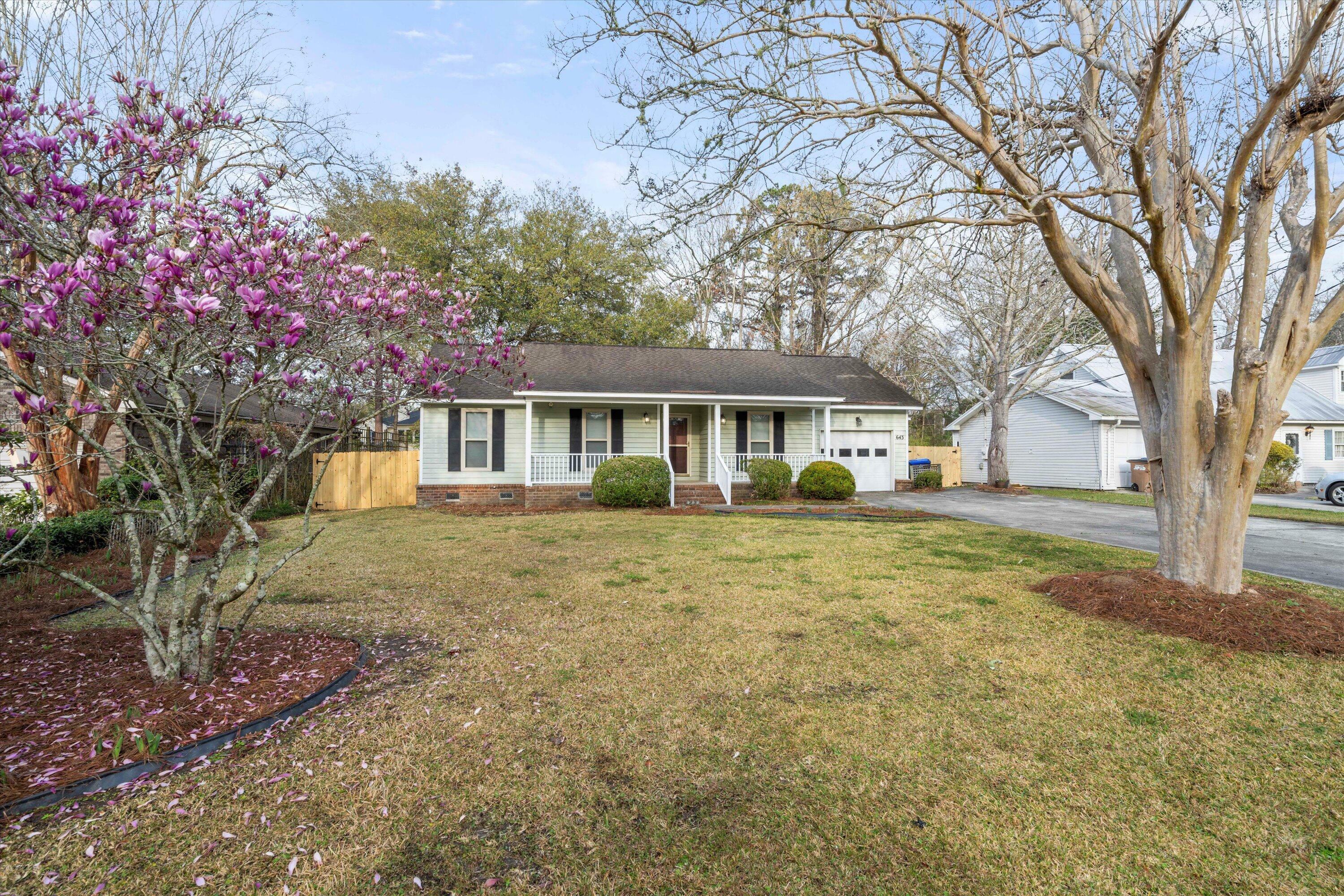 Property Photo:  643 Semaht Street  SC 29412 