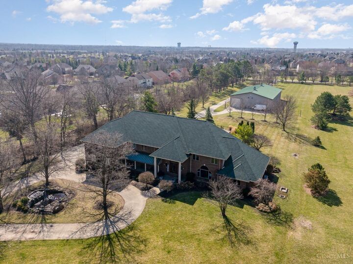 Property Photo: 8091 Green Lake Drive OH 45044