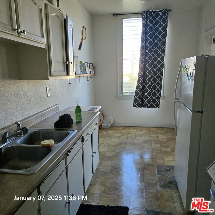 Property Photo:  232 N Belmont Ave  CA 90026 