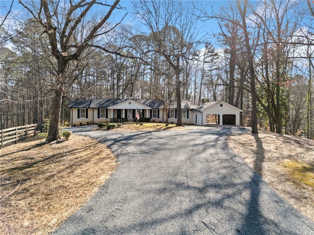 Property Photo:  414 Dogwood Drive  GA 30114 