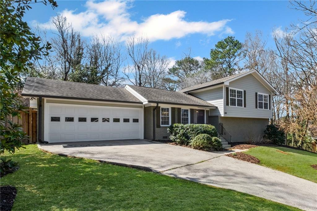 Property Photo: 260 Mansell Circle GA 30075