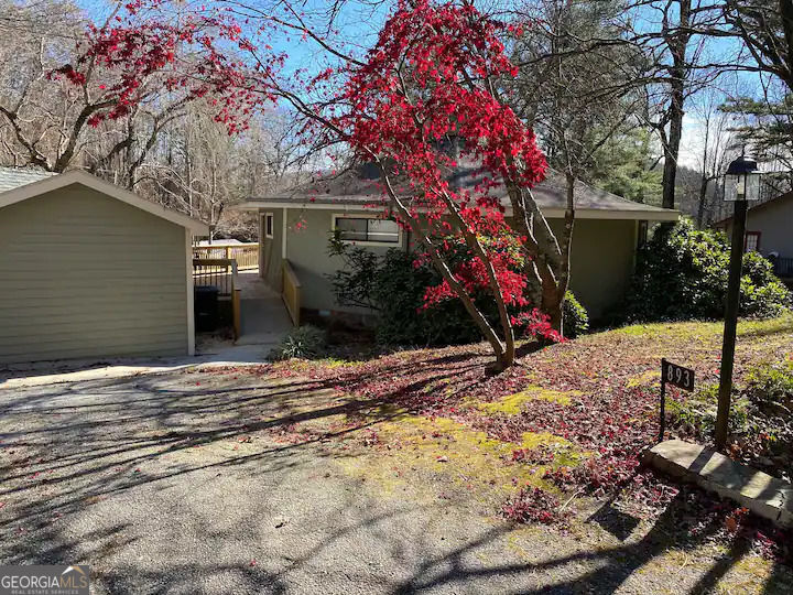 Property Photo:  893 Old 441 S  GA 30525 
