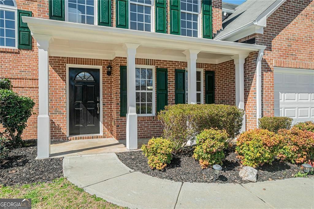 Property Photo: 6133 Mulberry Park Drive GA 30517