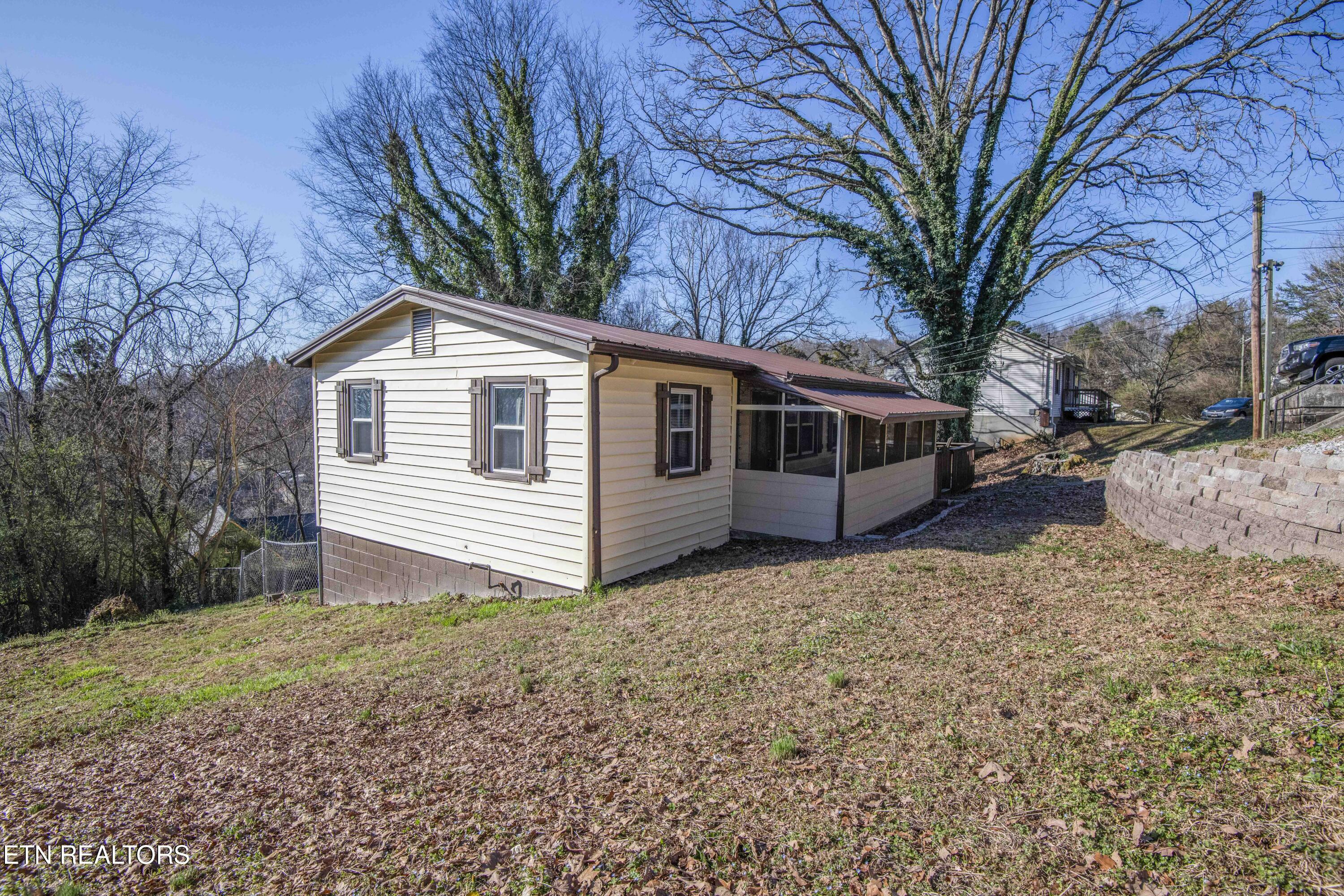 Property Photo:  1608 Ridgecrest Drive  TN 37918 