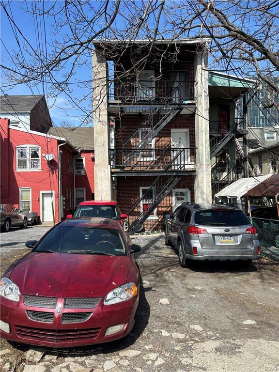 Property Photo: 814 Walnut Street PA 18102
