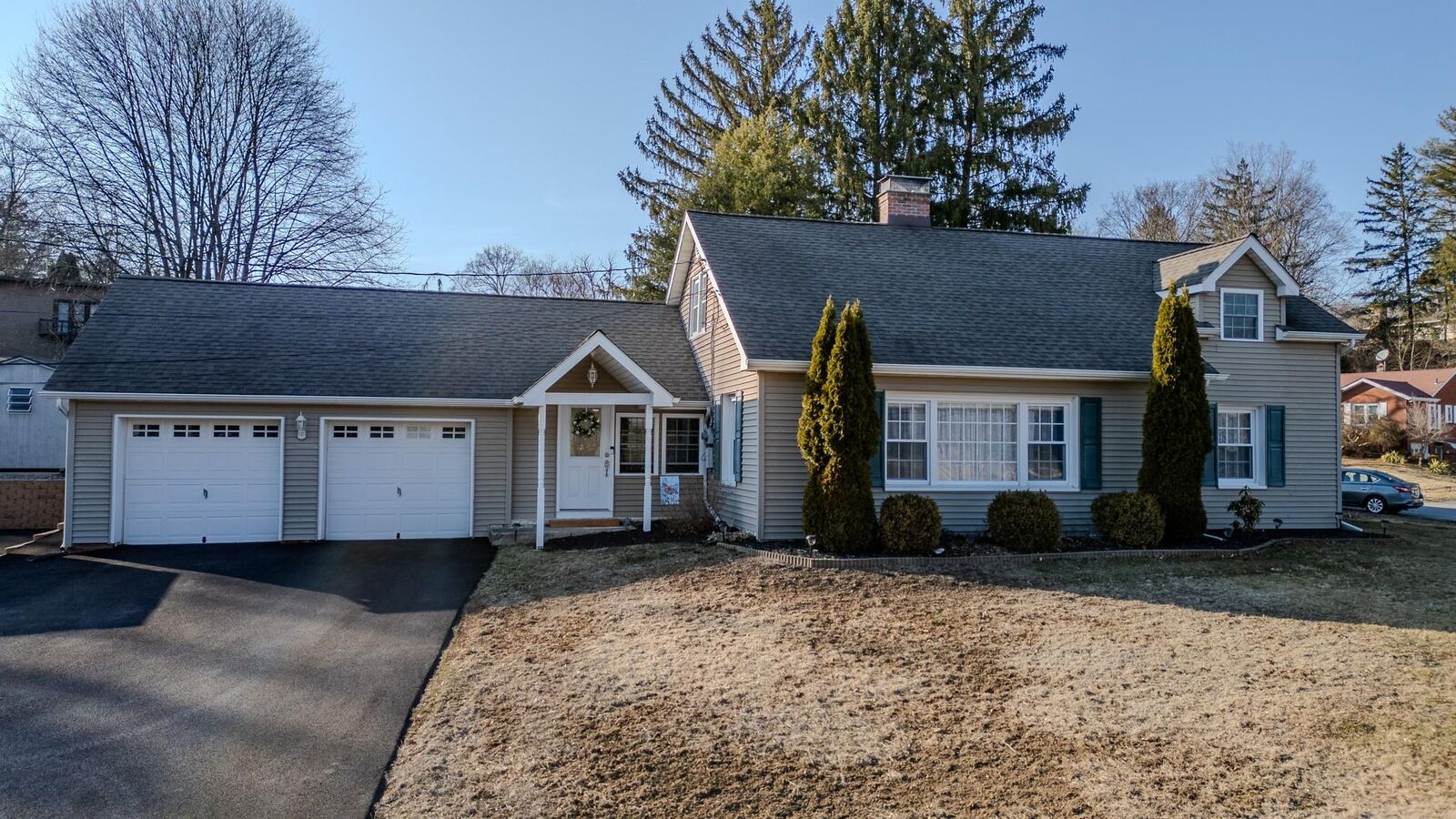Property Photo:  224 Wilbur Boulevard  NY 12603 