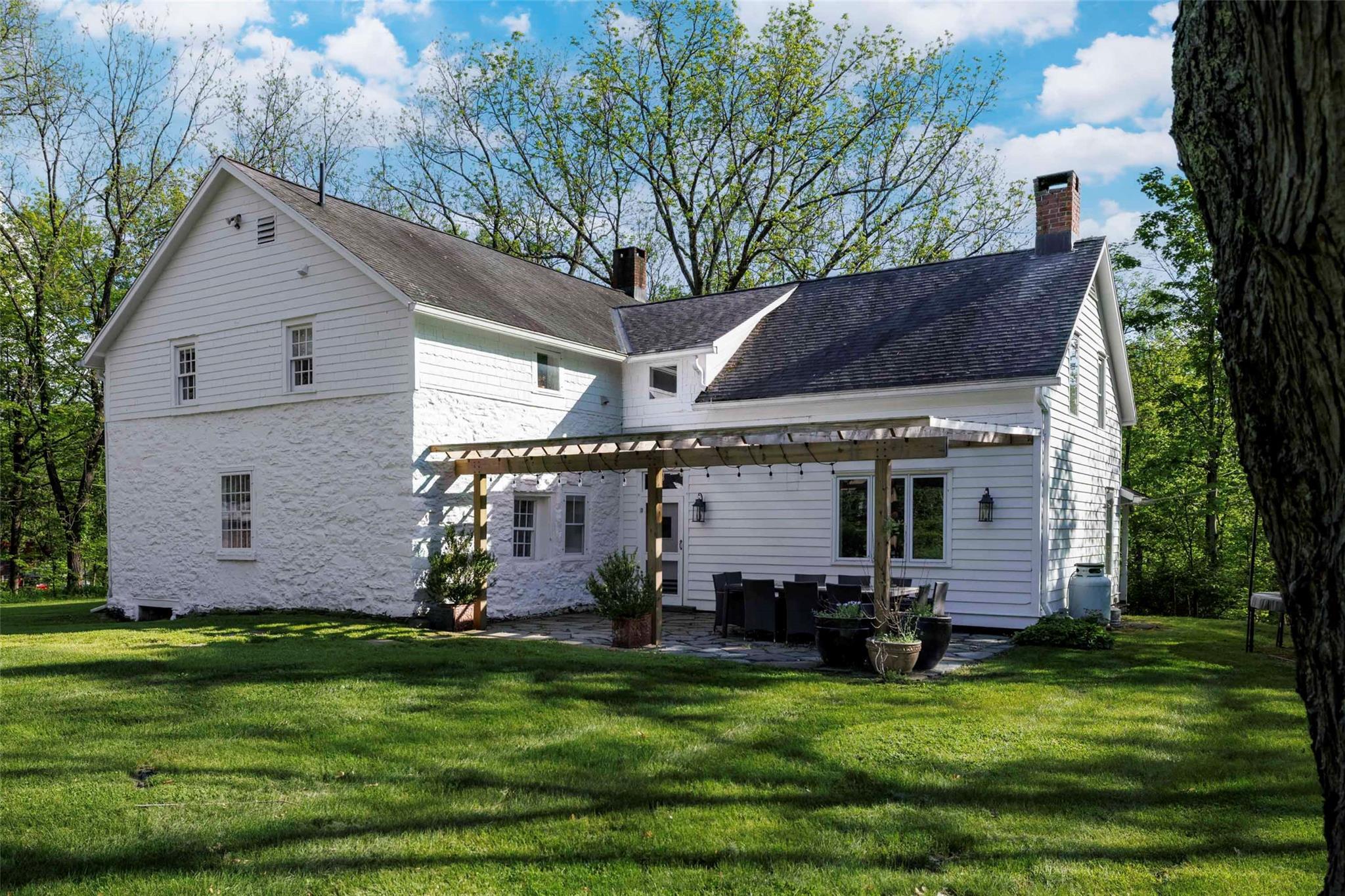 Property Photo:  582 Old Kings Highway  NY 12404 