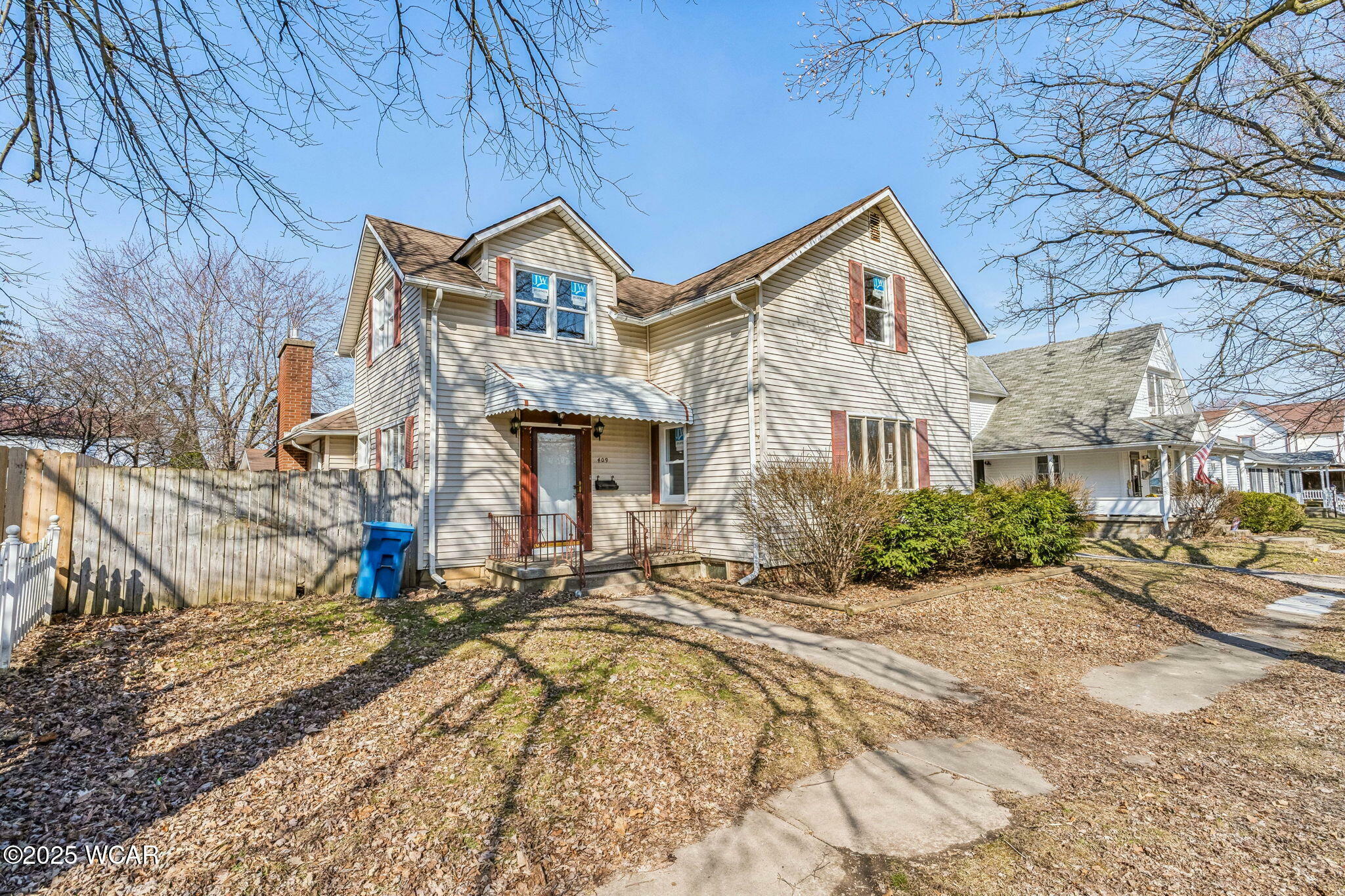 Property Photo: 409 N High Street OH 43326