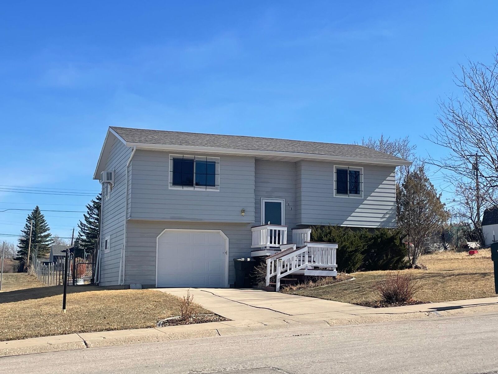 Property Photo:  1813 10th Avenue  SD 57717 