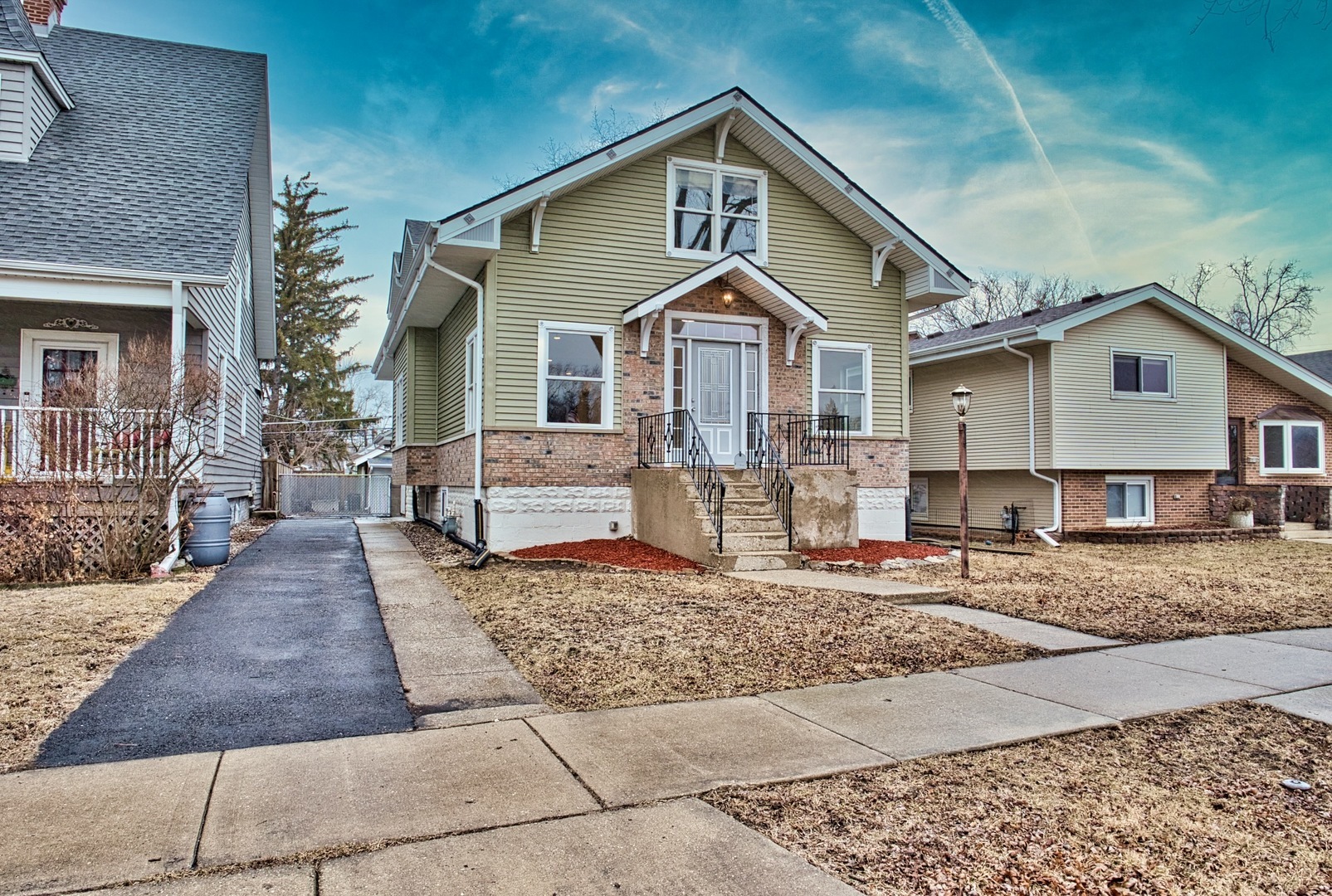 Property Photo:  1106 Rose Avenue  IL 60016 