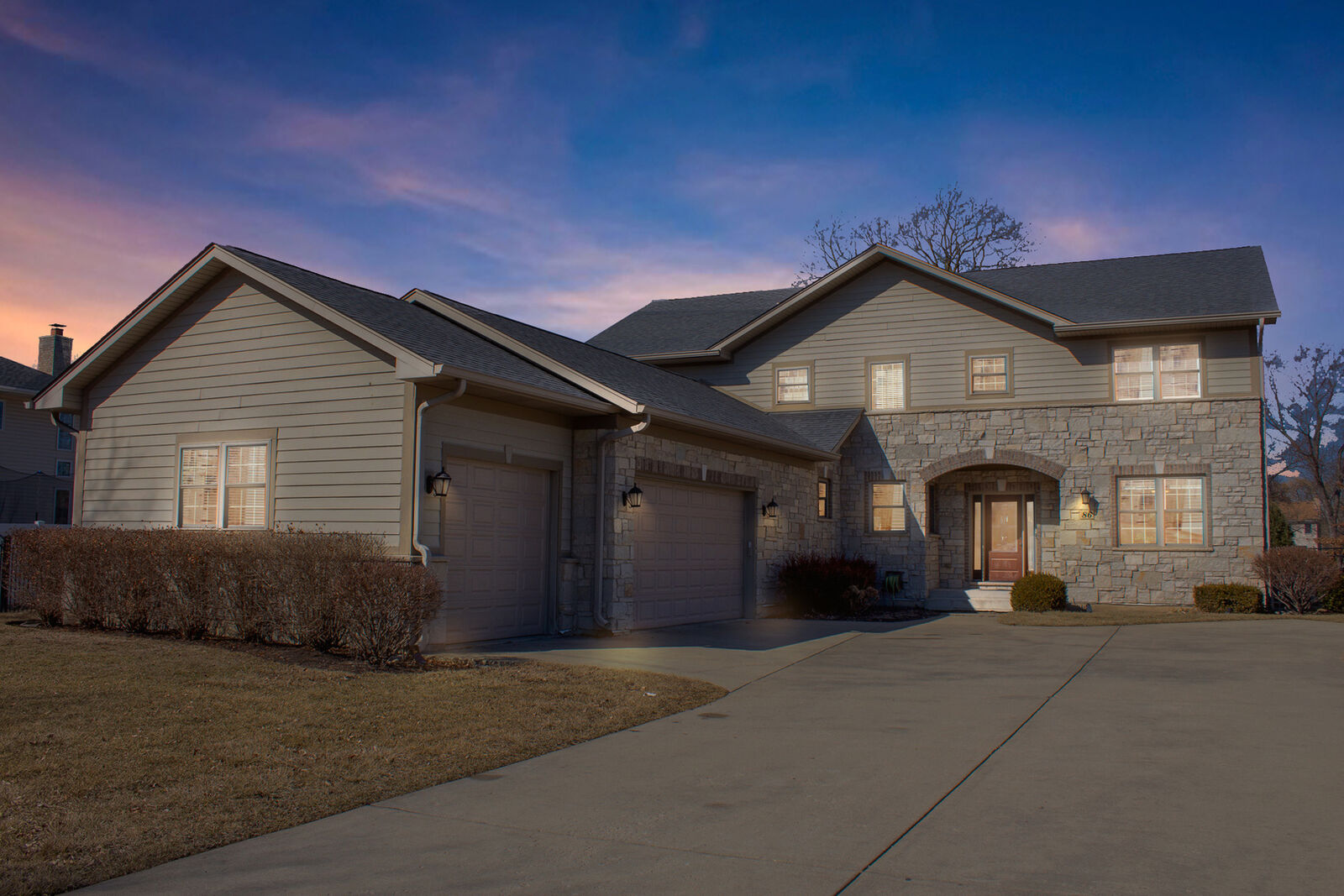 Property Photo: 86 W Illinois Avenue IL 60067