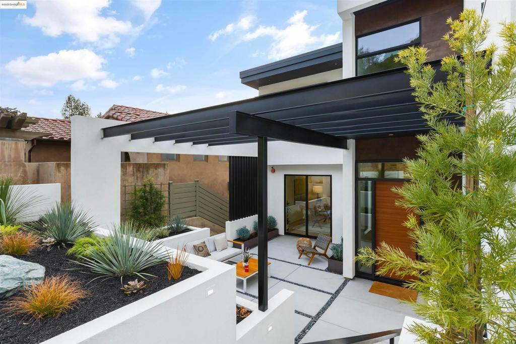 Property Photo: 63 Vicente Road CA 94705