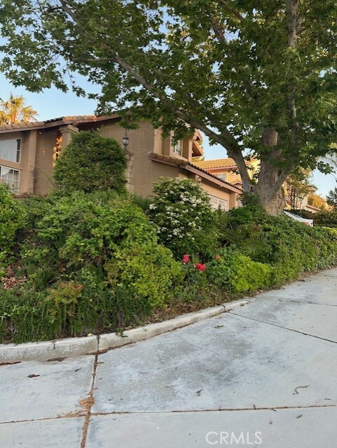 Property Photo: 30103 Desert Rose Drive CA 91384