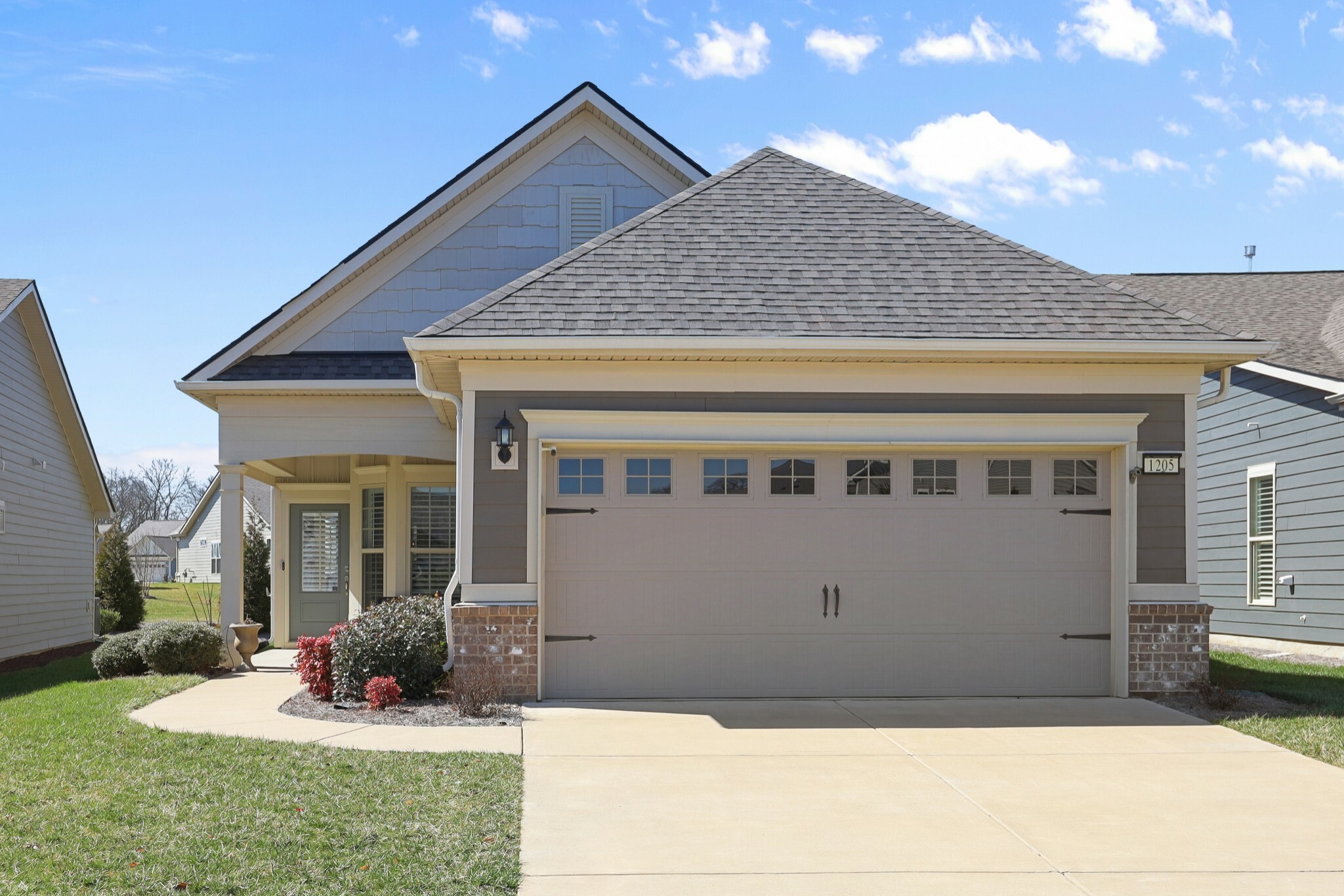 Property Photo:  1205 Del Webb Blvd  TN 37174 