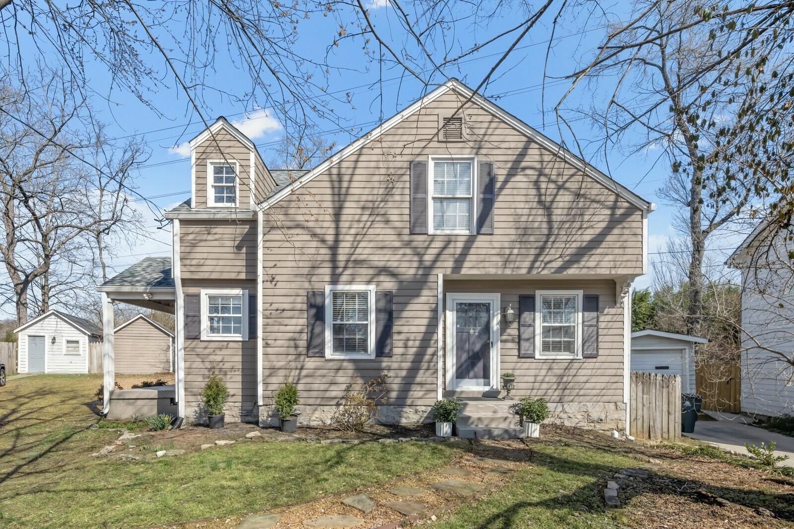 2720 Sharondale Ct  Nashville TN 37215 photo
