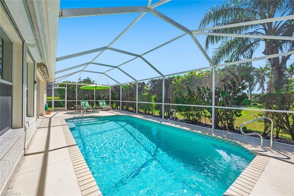 Property Photo: 22175 Seashore Cir FL 33928