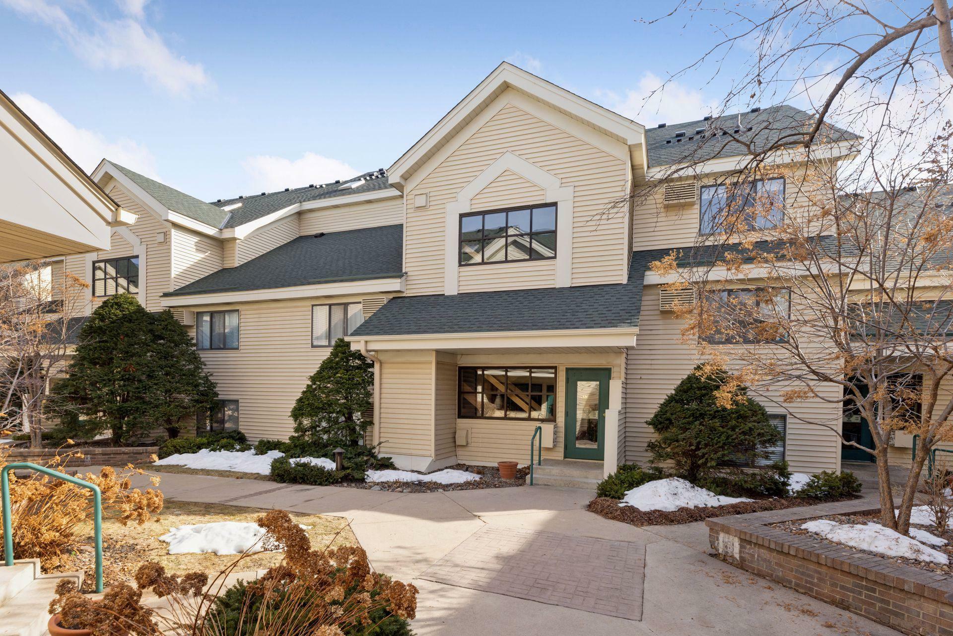7606 York Avenue S 7308  Edina MN 55435 photo