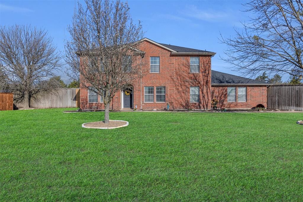 Property Photo:  4411 Omega Drive  TX 76065 