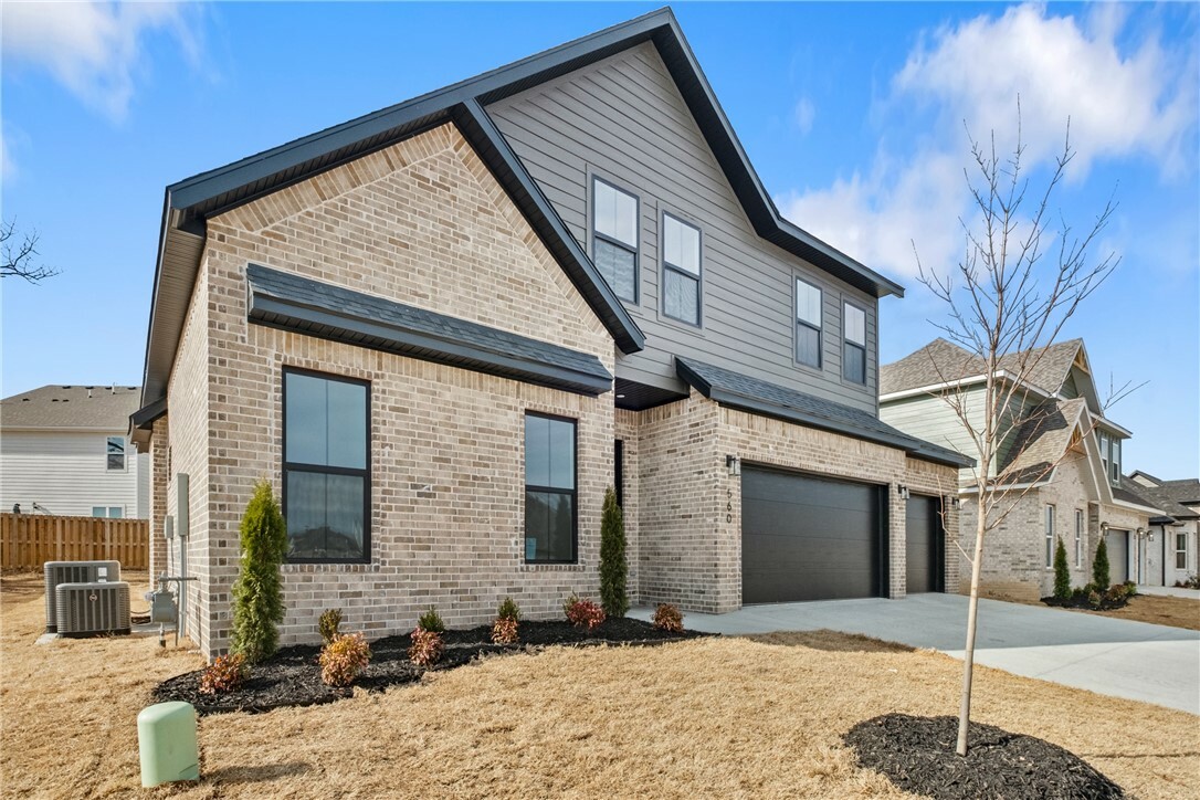 Property Photo: 1831 Peacock Road AR 72719