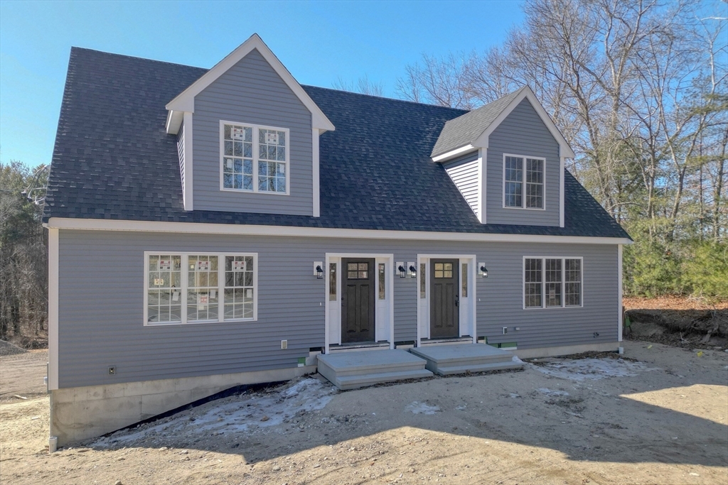 Property Photo: 1407 Main St 3 MA 02341