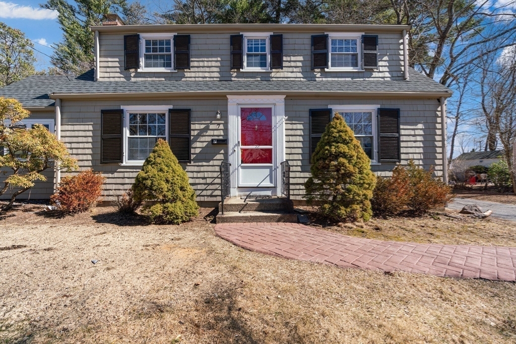 Property Photo: 7 Eisenhower Ave MA 01760