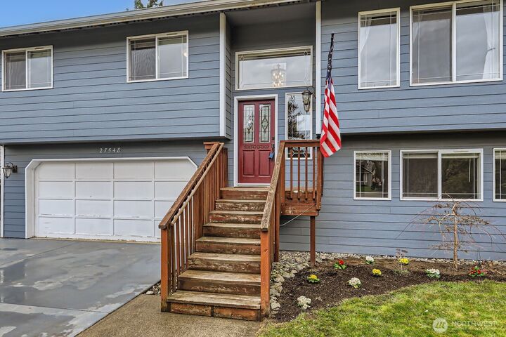 Property Photo: 27548 79th Drive NW WA 98292