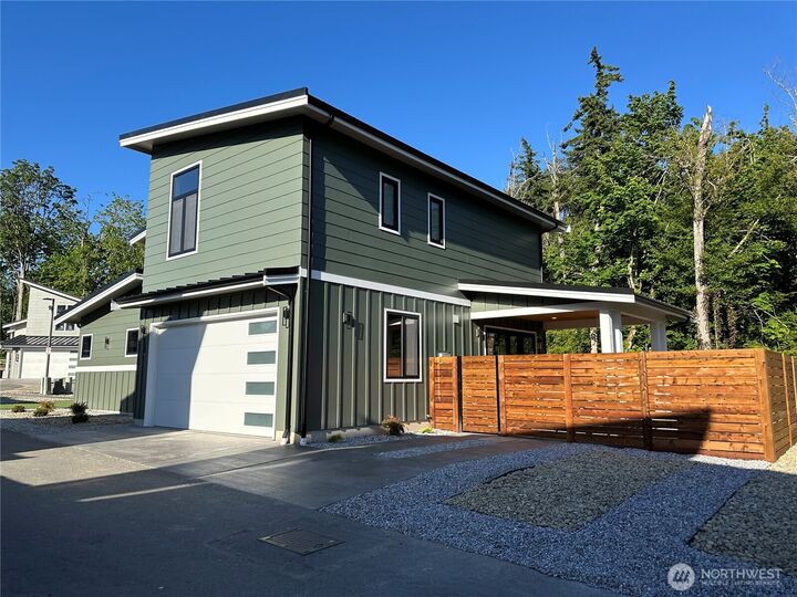 Property Photo:  570  Creston Court  WA 98226 