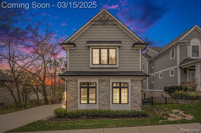 Property Photo: 321 W 2nd Street MI 48307