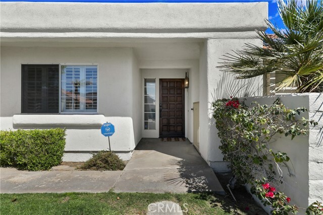 Property Photo: 43954 Via Granada CA 92211