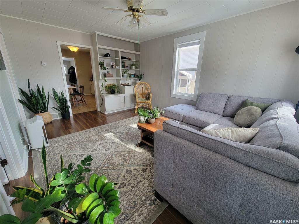 Property Photo: 265 3rd Avenue W SK S0K 4L0