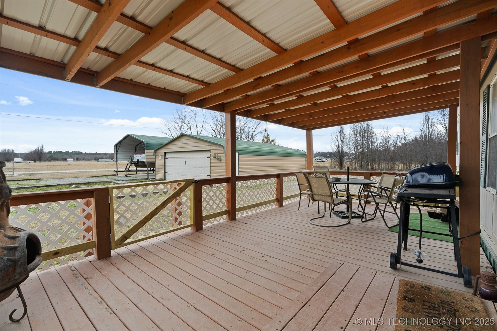 Property Photo:  420229 E 1144 Road  OK 74426 