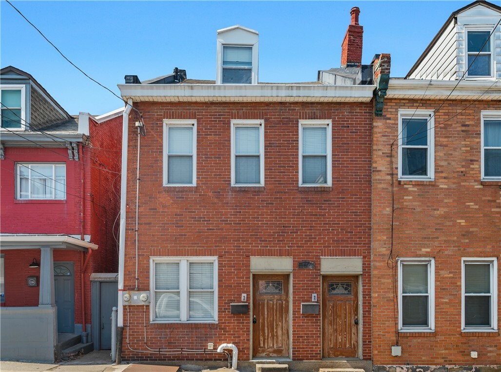 Property Photo:  114 S 12th St  PA 15203 