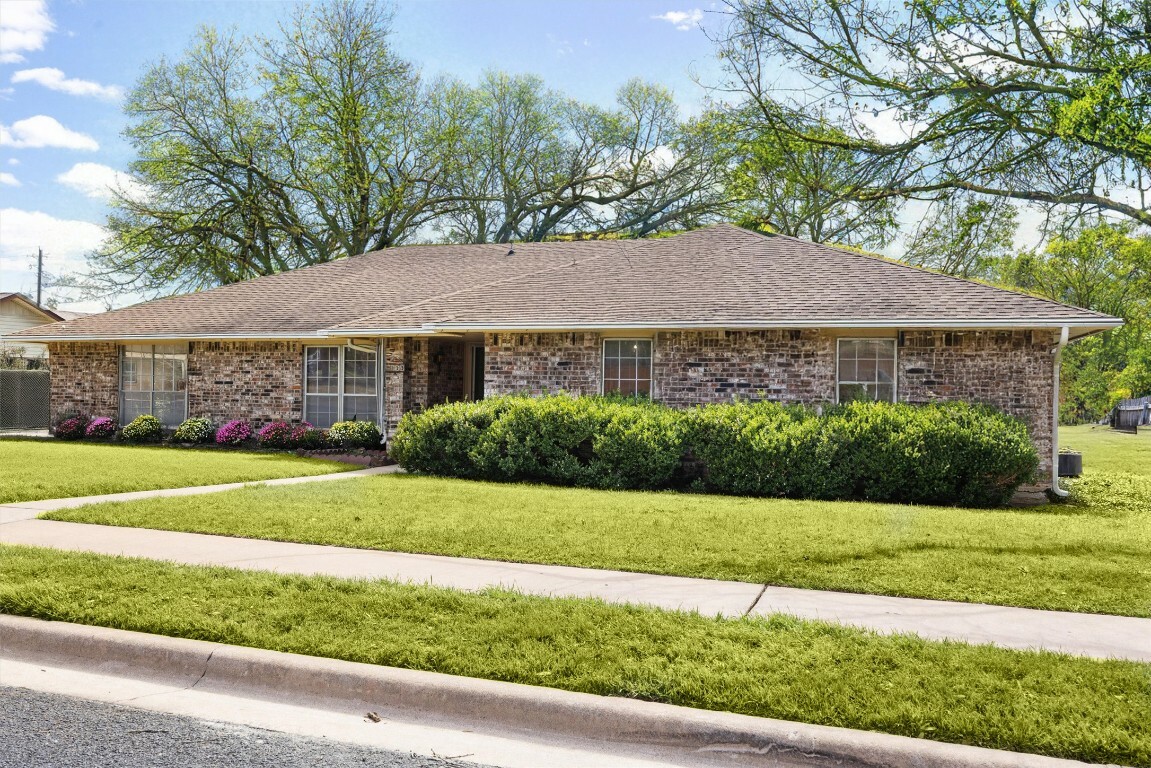 Property Photo:  2313 Monarch Drive  TX 78748 